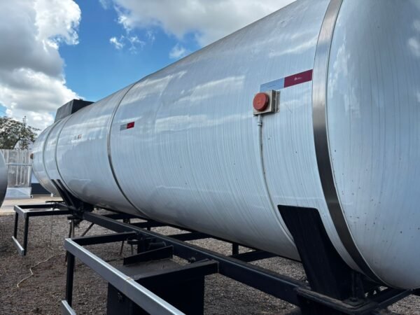 TANQUE INOX ISOTÉRMICO